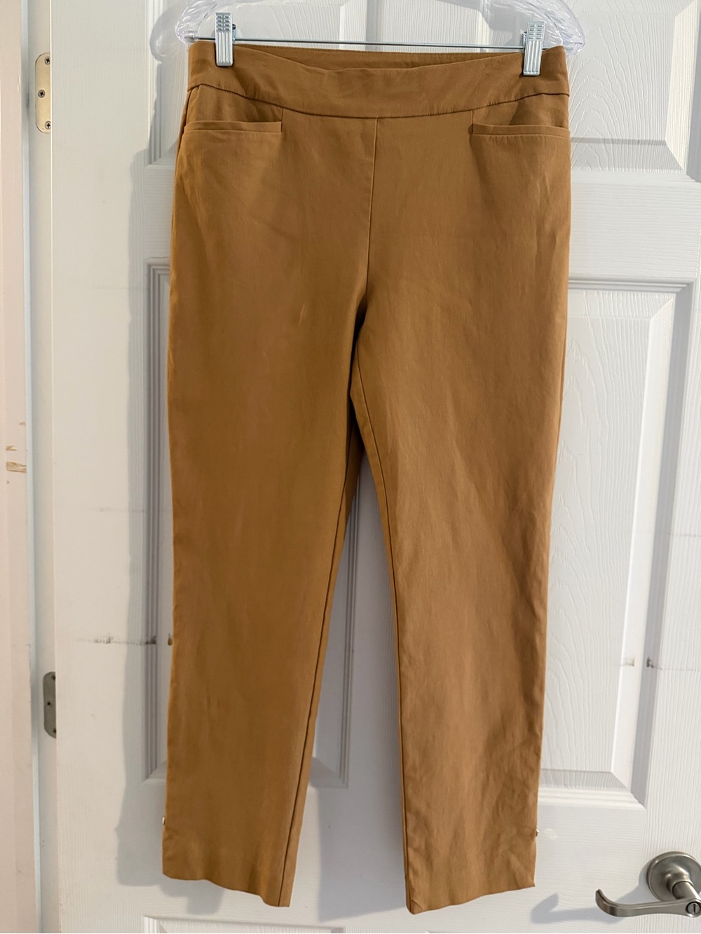 Chico's Camel Brown Pull-On Slim Crop Pants